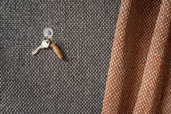 Brita Sweden Alfombra Moor mud (negro-terracota), 70x300 cm NaranjaNegro Clearance