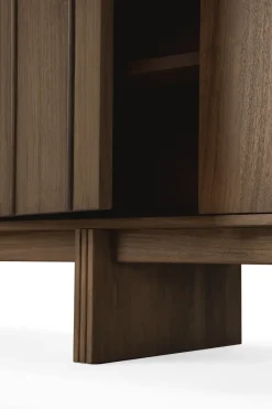 Ethnicraft Aparador Pillar, Wild brown teak, 220 cm Marrón New