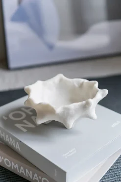 Mette Ditmer Art piece castaña Ø20 cm, Off-white Blanco Clearance
