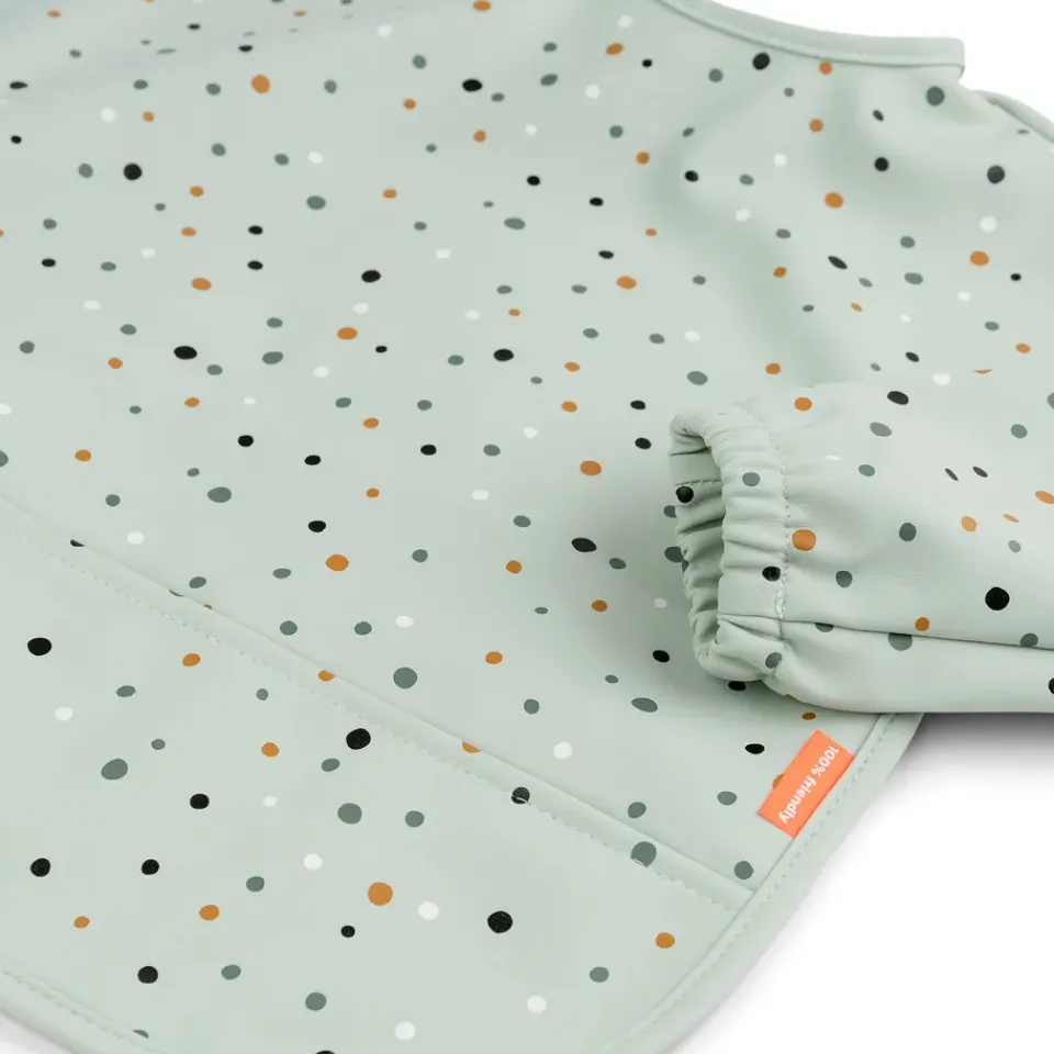 Done by deer Babero con mangas Happy Dots, Green Verde Hot