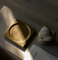 Audo Copenhagen Bandejas Decorativas<Bandeja Divot, Latón Color dorado