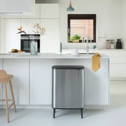 Brabantia Bo touch bin high 60 L, acero cepillado mate Plateado Discount