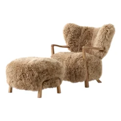 &Tradition Butaca Lounge Wulff Lounge Chair ATD2 incl. puf ATD3, Roble tratado-Sheepskin honey BlancoMarrón Hot