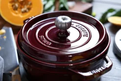 STAUB Cacerola de hierro fundido La Cocotte redonda 3,8 L, granadina Rojo Online