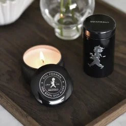 Solstickan Design Caja de regalo Solstickan con vela aromática + bote con cerillas, -vela perfumada de madera de cedro Negro New