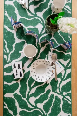 Fine Little Day Caminos De Mesa|Caminos De Mesa<Camino de mesa Leaves 45x180 cm, Green VerdeBlanco