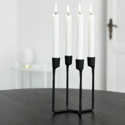 Normann Copenhagen Candelabro Heima, Negro Online