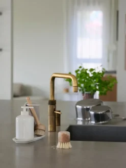 Zone Denmark Cepillo para platos Inu, Haya Beige Hot