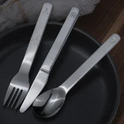 Vargen & Thor Cubiertos infantiles Lupo Emil 9 piezas, Plata Plateado
