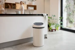 Brabantia Cubo de basura redondo Touch Bin 60 L, Soft Beige Hot