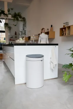 Brabantia Cubo de basura Touch Bin 40 L, Soft Beige Online