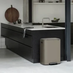 Brabantia Cubo de pedal Bo 60 L, Platinum Gris Best