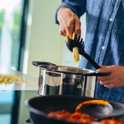 Fiskars Cucharas De Cocina<Cuchara para spaguetti Functional Form 29 cm, negro NaranjaNegro