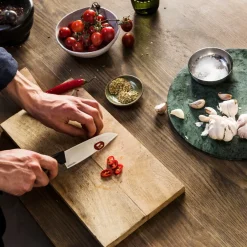 Fiskars Cuchillo de chef Hard Edge 13,5 cm, acero inoxidable Negro Outlet