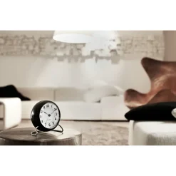 Arne Jacobsen Clocks Despertador AJ Station, , Negro Online
