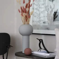 Cooee Design Figura Woody Bird pequeña, roble teñido de Negro New