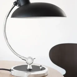 Fritz Hansen Lámpara de mesa Kaiser Idell 6631-T Luxus, mate black Negro Sale