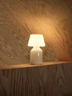 HAY Lámpara de mesa portátil Apollo, Blanco Hot
