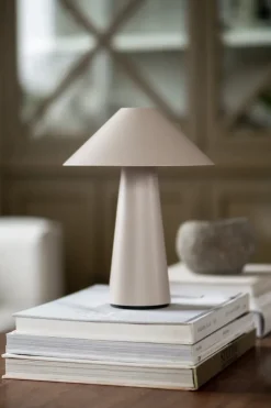 Globen Lighting Lámpara de mesa portátil Cannes, Mud Beige Outlet