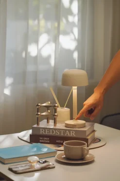 Scandi Living Lámparas De Ventana|Lámparas Portátiles<Lámpara de mesa portátil Halo 25,5 cm, Beige