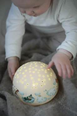 Rätt Start Lámpara de noche Mumin con cielo con estrellas y música, Amarillo Best
