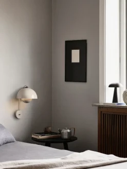 &Tradition Lámpara de pared Flowerpot VP8, Grey Beige New
