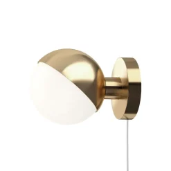 Louis Poulsen Lámpara de pared VL Studio, Latón Color dorado Clearance