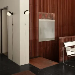 Louis Poulsen Lámpara de pared VL Studio, Latón Color dorado Clearance