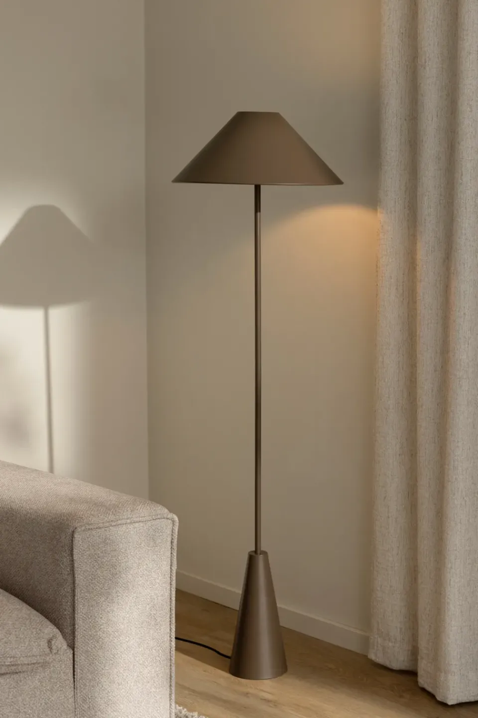 Globen Lighting Lámparas De Lectura|Lámparas De Pie<Lámpara de pie Cannes 140 cm, Mocha Marrón