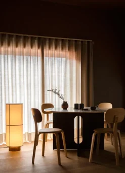 Audo Copenhagen Lámpara de pie Hashira, Raw Beige