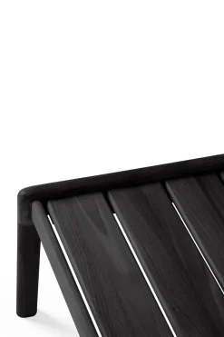Ethnicraft Mesa auxiliar Jack outdoor en teka lacado , 54x54 cm Negro
