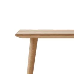 &Tradition Mesa de centro In Between SK24 90 x 90 cm, Roble barnizado Beige Best