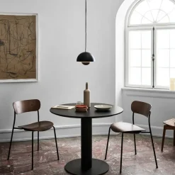 &Tradition Mesa In Between SK11, Roble aceitado, soporte de metal negro mate Beige Outlet