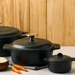 Victoria Olla de hierro fundido , previamente curada, 1,9 L Negro Best