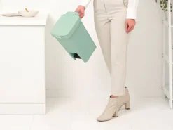 Brabantia Cubos De Pedal|Cubos De Pedal<Papelera con pedal StepUp de 10 L, Jade green Verde