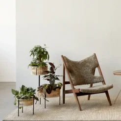 Audo Copenhagen Detalles De Jardín Y Accesorios De Exterior<Pedestal para plantas Umanoff ratán-acero, h27 cm Ø27 cm Beige