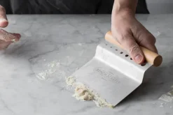 Mason Cash Raspador de masa Innovative 15 cm, Crema-gris BlancoGris Online