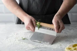 Mason Cash Raspador de masa Innovative 15 cm, Crema-gris BlancoGris Online