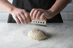 Mason Cash Raspador de masa Innovative 15 cm, Crema-gris BlancoGris Online