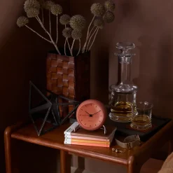 Arne Jacobsen Clocks Relojes De Escritorio Y Despertadores<Reloj de mesa AJ City Hall, Pale Naranja