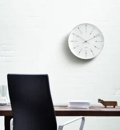 Arne Jacobsen Clocks Reloj de pared AJ Bankers, Ø 29 cm Blanco Clearance