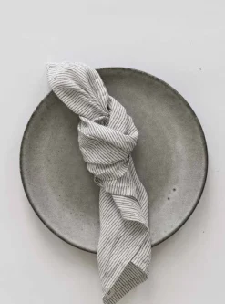 Tell Me More Servilleta Washed Linen, Raya diplomática NegroBlanco Online