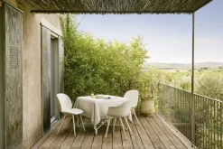 GUBI Silla Bat Dining Outdoor, Alabaster white Blanco