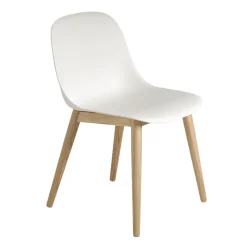 Muuto Sillas<Silla Fiber Side Chair con patas de madera, -roble Blanco