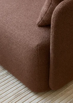 Audo Copenhagen Sofás<Sofá Offset 2 plazas, Audo Bouclé 08 Bordeaux Rojo