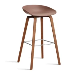 HAY Taburetes Altos<Taburete alto About a Stool 32 con base de nogal 2.0, Ladrillo suave-soporte de acero inoxidable Rojo