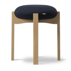 Fredericia Furniture Taburetes<Taburete bajo Pioneer, Vidar 786 - roble lacado Azul