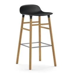 Normann Copenhagen Taburetes Altos<Taburete de bar Form Chair con patas de roble, Negro