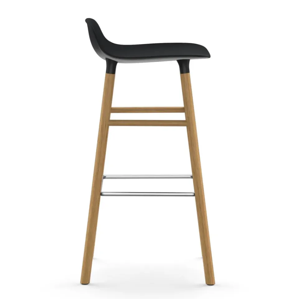 Normann Copenhagen Taburetes Altos<Taburete de bar Form Chair con patas de roble, Negro