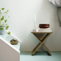 Fritz Hansen Taburete Fionia, teca Marrón Online